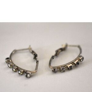 Wedding Party Prom Enchanting Rhinestone Inset Silver Tone 1" Glam Earrings